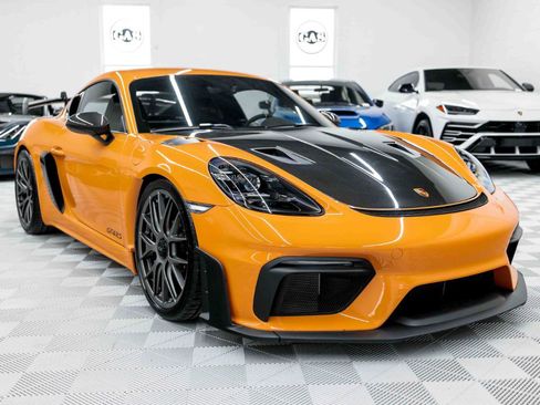 Used 2025 Porsche 718 Cayman GT4 RS image 5