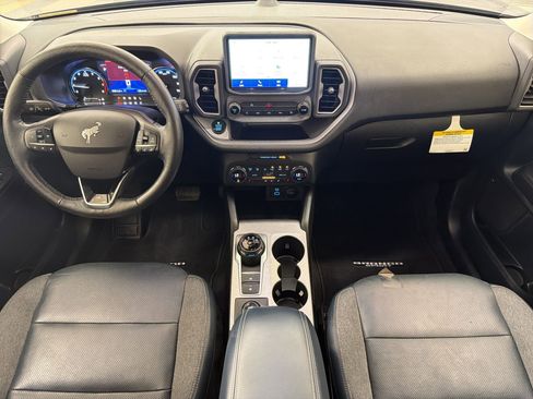 Used 2021 Ford Bronco Sport Outer Banks AWD/4WD image 15