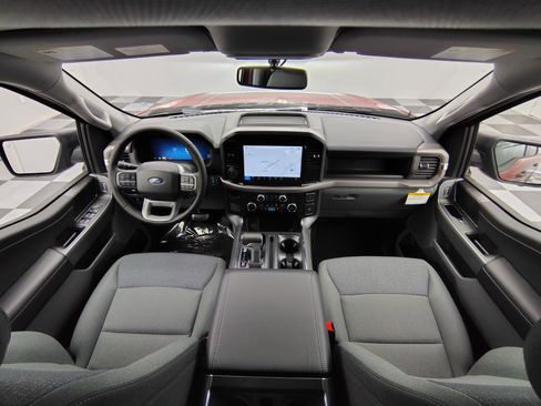 New 2025 Ford F150 Lightning XLT image 2