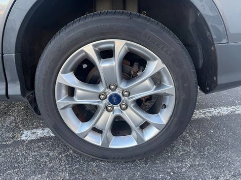 Used 2013 Ford Escape SEL image 32