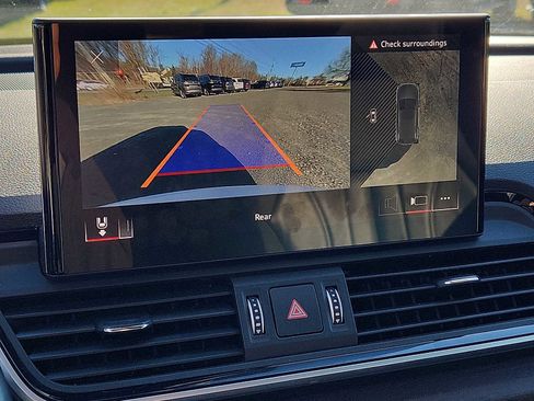 Used 2024 Audi Q5 2.0T Premium Plus image 18