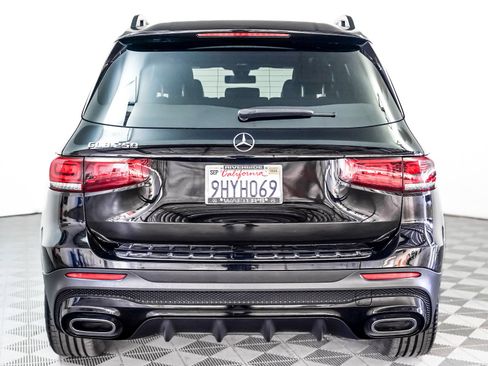 Certified 2023 Mercedes-Benz GLB 250 image 11