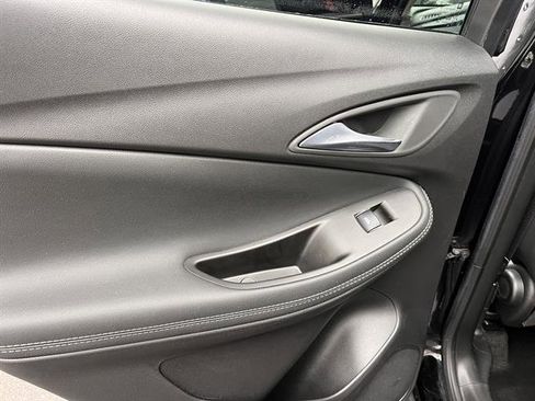 Used 2022 Buick Encore GX Preferred w/ Sport Touring Package image 18