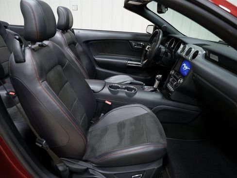 Used 2017 Ford Mustang GT Premium w/ Equipment Group 401A RWD image 21
