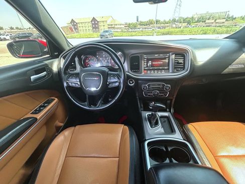 Used 2022 Dodge Charger SXT w/ Plus Group RWD image 14