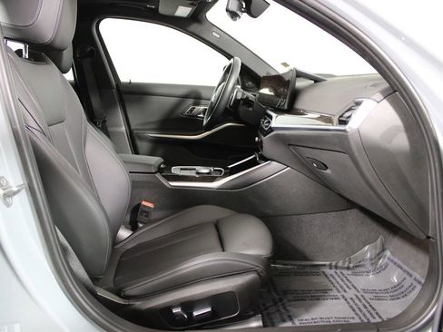 Used 2023 BMW 330i Sedan w/ M Sport Package image 14