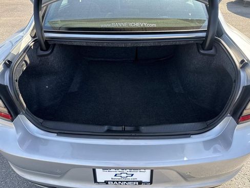 Used 2023 Dodge Charger SXT image 8