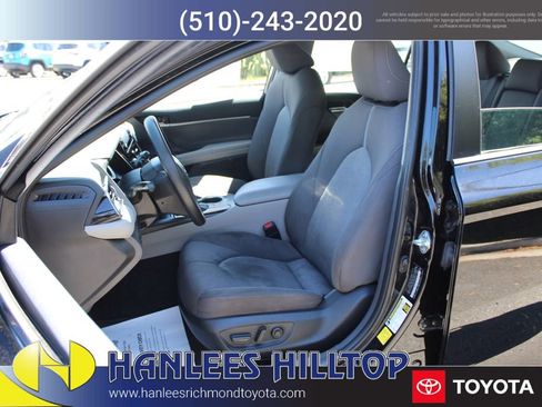 Used 2023 Toyota Camry LE w/ Convenience Package image 12