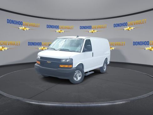 New 2025 Chevrolet Express 2500 RWD image 8