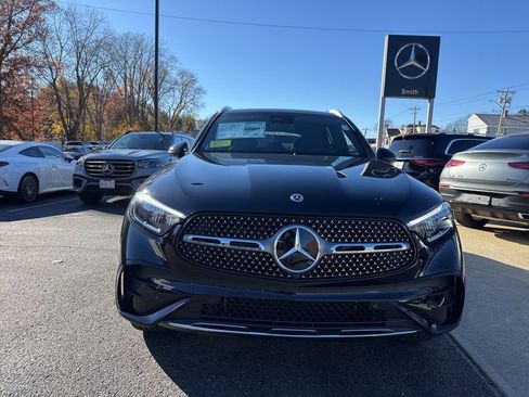 New 2026 Mercedes-Benz GLC 300 4MATIC image 2