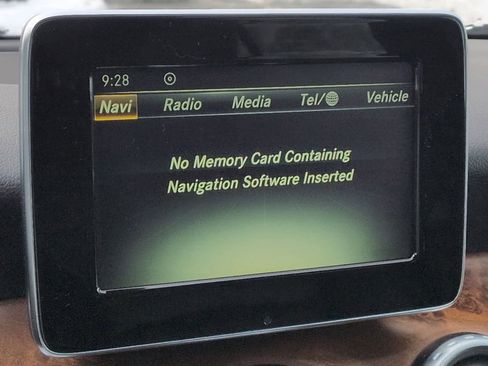 Used 2016 Mercedes-Benz GLA 250 4MATIC image 31