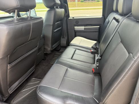 Used 2016 Ford F250 Lariat w/ Chrome Package RWD image 11