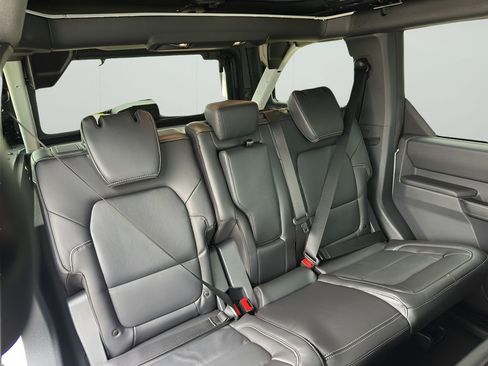 New 2026 Ford Bronco Outer Banks AWD/4WD image 33