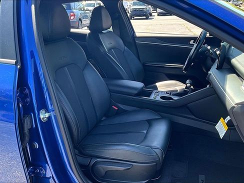 Used 2023 Kia K5 GT-Line w/ GT-Line Premium Package image 7