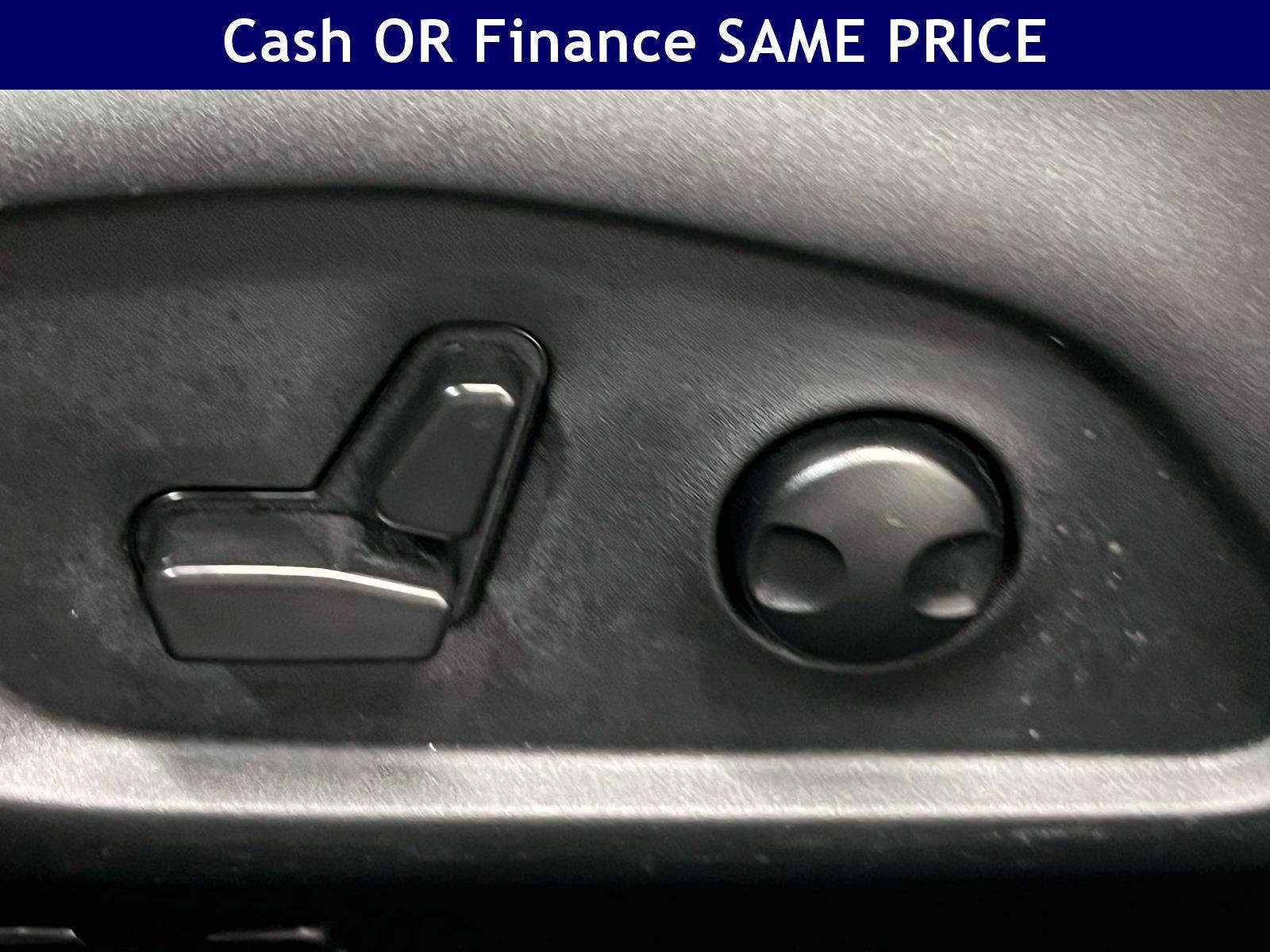 Used 2025 Jeep Compass Limited AWD/4WD image 19