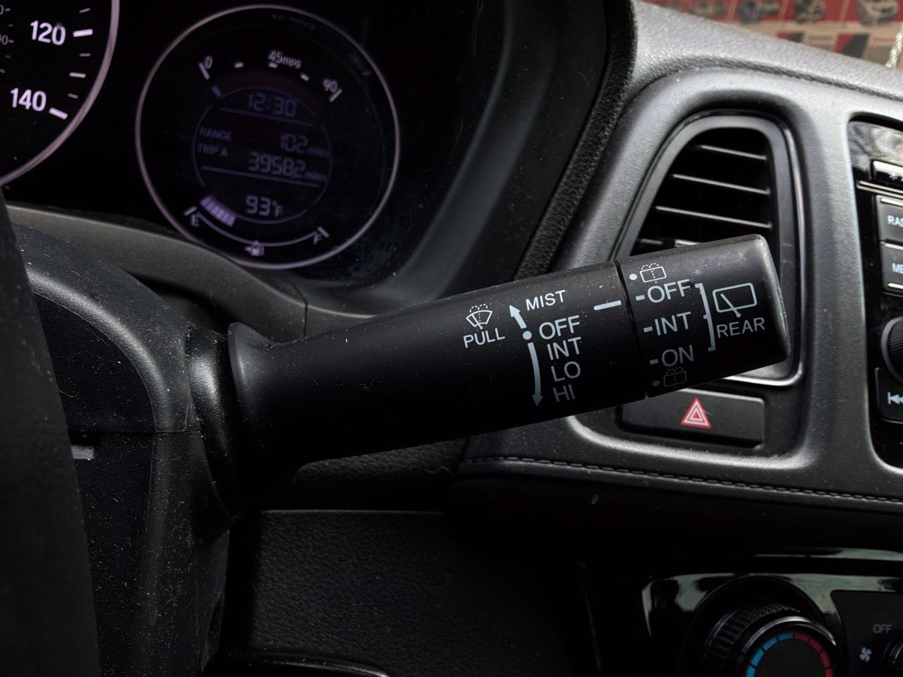 Used 2021 Honda HR-V LX image 30