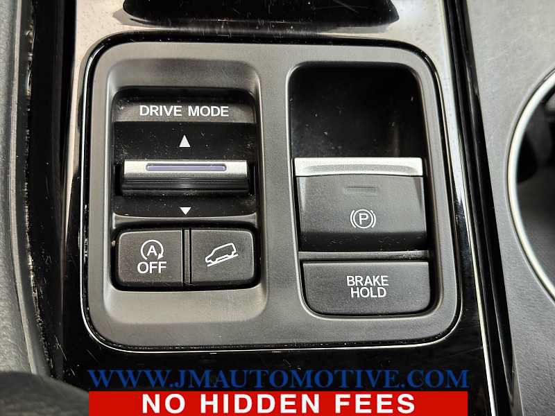 Used 2023 Honda Pilot Elite image 37