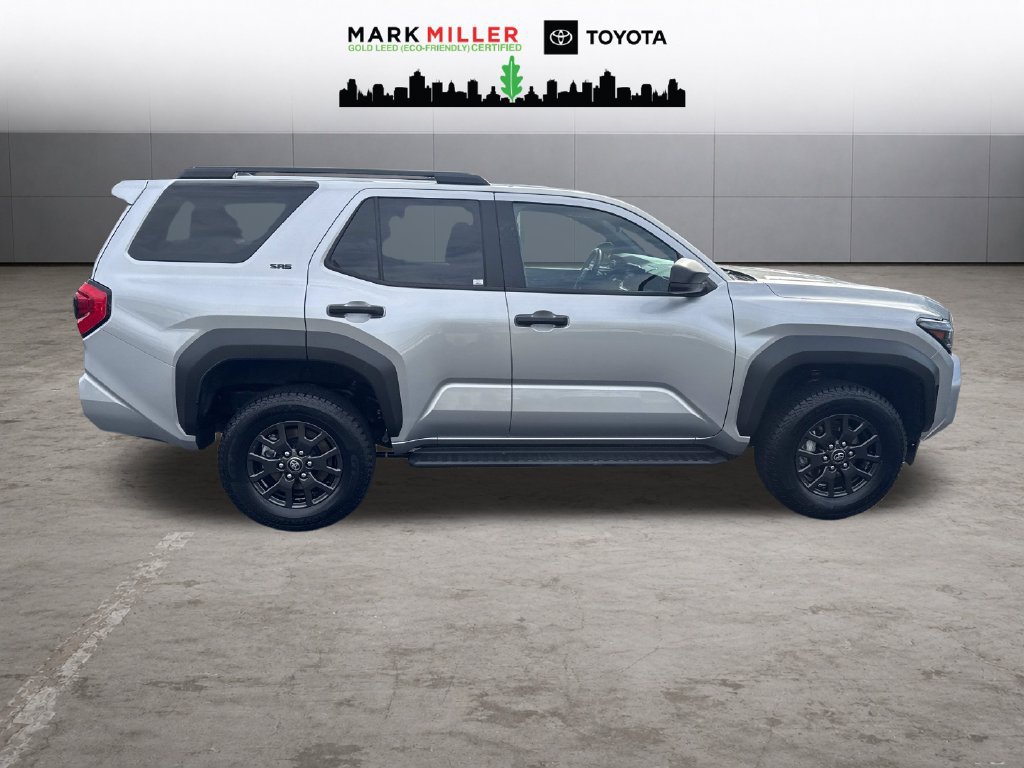 Certified 2025 Toyota 4Runner SR5 AWD/4WD image 6