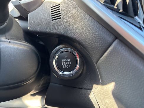 Certified 2024 Subaru Ascent Premium w/ Convenience Package image 12