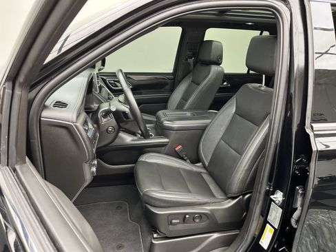 Certified 2023 Chevrolet Tahoe LT w/ Luxury Package AWD/4WD image 11