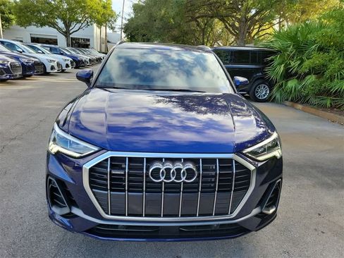 New 2025 Audi Q3 2.0T Premium image 14