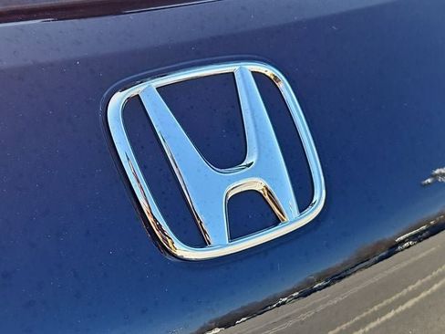 Used 2025 Honda HR-V Sport image 35