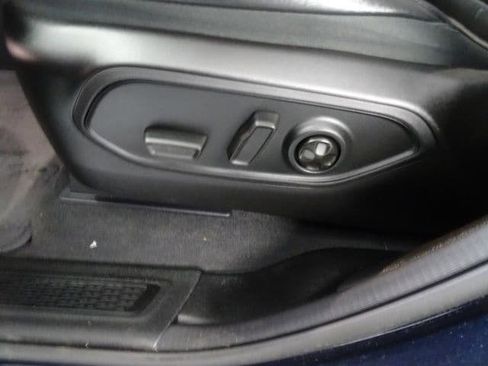 Certified 2024 Jeep Grand Cherokee Limited w/ Luxury Tech Group II image 3