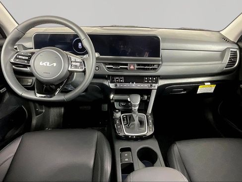 New 2026 Kia Seltos SX w/ SX Sunroof Package image 10