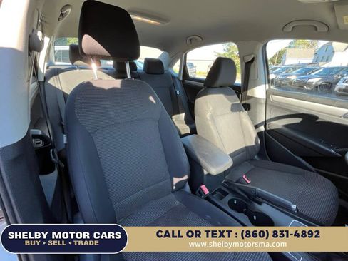 Used 2016 Volkswagen Passat 1.8T S image 17
