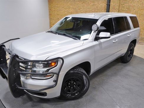 Used 2020 Chevrolet Tahoe 4WD w/ Enhanced Driver Alert Package image 2