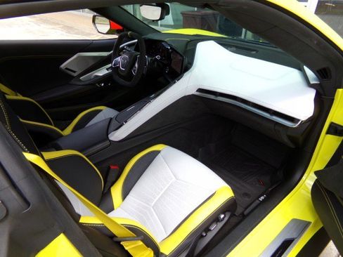 Used 2022 Chevrolet Corvette Stingray Premium Cpe image 27