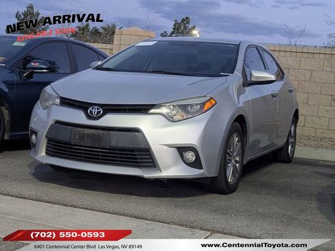 Used 2014 Toyota Corolla LE FWD image 1