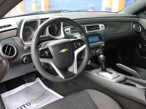 Used 2014 Chevrolet Camaro LS RWD image 13