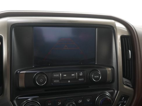 Used 2015 Chevrolet Silverado 2500 High Country w/ Duramax Plus Package AWD/4WD image 28