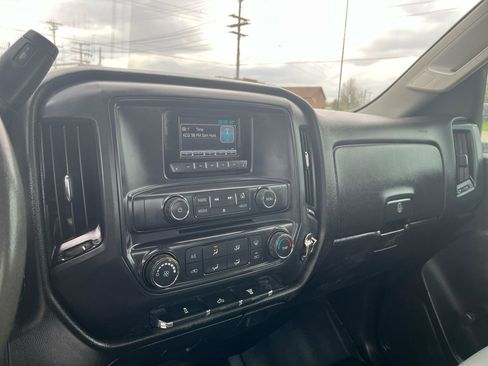 Used 2015 Chevrolet Silverado 3500 W/T AWD/4WD image 14