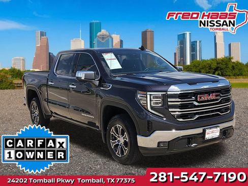 Used 2025 GMC Sierra 1500 SLT AWD/4WD image 1