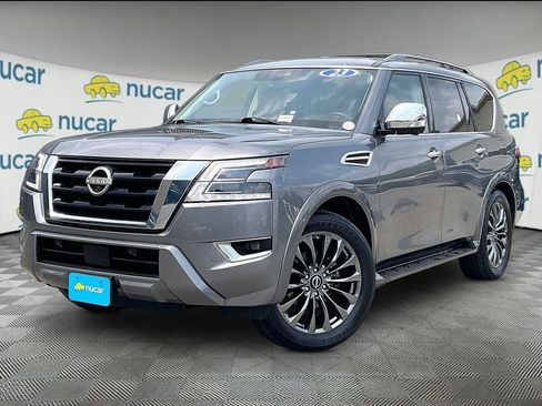 Used 2023 Nissan Armada Platinum w/ Captain's Chairs Package AWD/4WD image 3