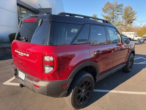 Used 2025 Ford Bronco Sport Badlands image 7