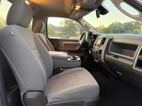 Used 2014 RAM 1500 Express image 18