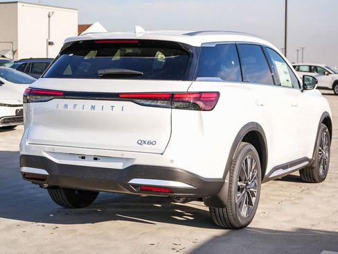 New 2026 INFINITI QX60 Luxe w/ Cargo Package image 6