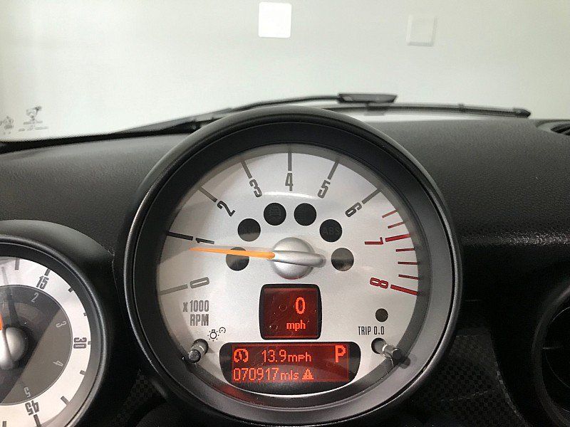 Used 2013 MINI Cooper S w/ Technology Pkg 2 FWD image 26