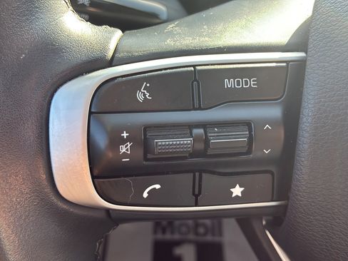 Used 2024 Kia Sportage EX FWD image 36
