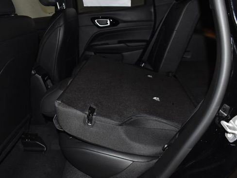 New 2026 Jeep Compass Limited image 26