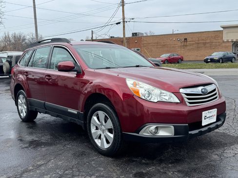 Used 2012 Subaru Outback 2.5i w/ Alloy Wheel Pkg image 4