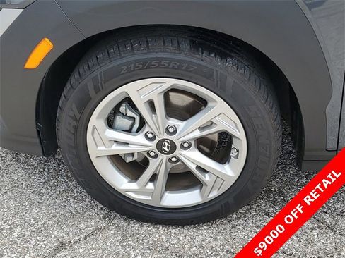 Used 2023 Hyundai Kona SEL image 9