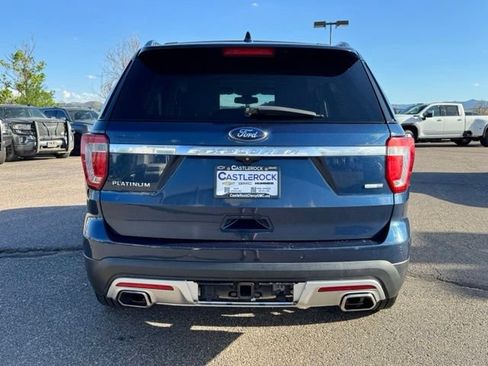 Used 2016 Ford Explorer Platinum AWD/4WD image 4
