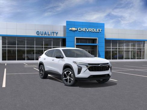 New 2026 Chevrolet Trax RS image 1