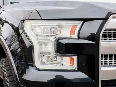 Used 2015 Ford F150 Platinum w/ Technology Package image 20