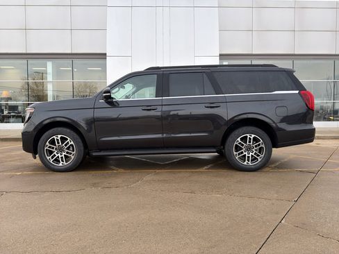 New 2026 Ford Expedition Max Active image 2