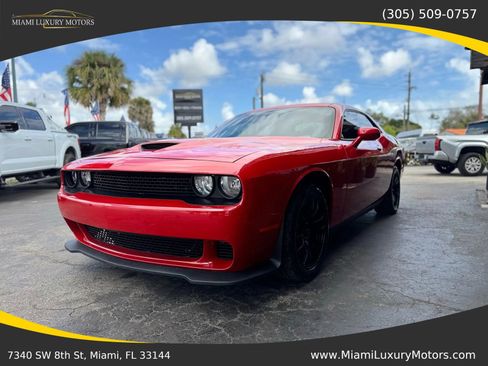 Used 2009 Dodge Challenger SE RWD image 7